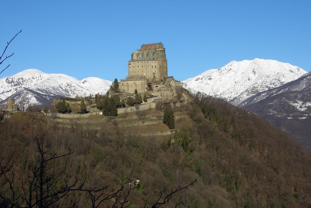 U Tej Bed & Breakfast Cumiana Bagian luar foto