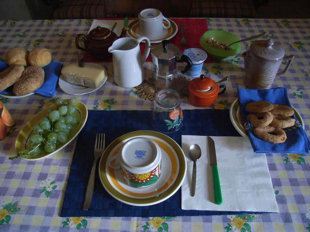 U Tej Bed & Breakfast Cumiana Bagian luar foto
